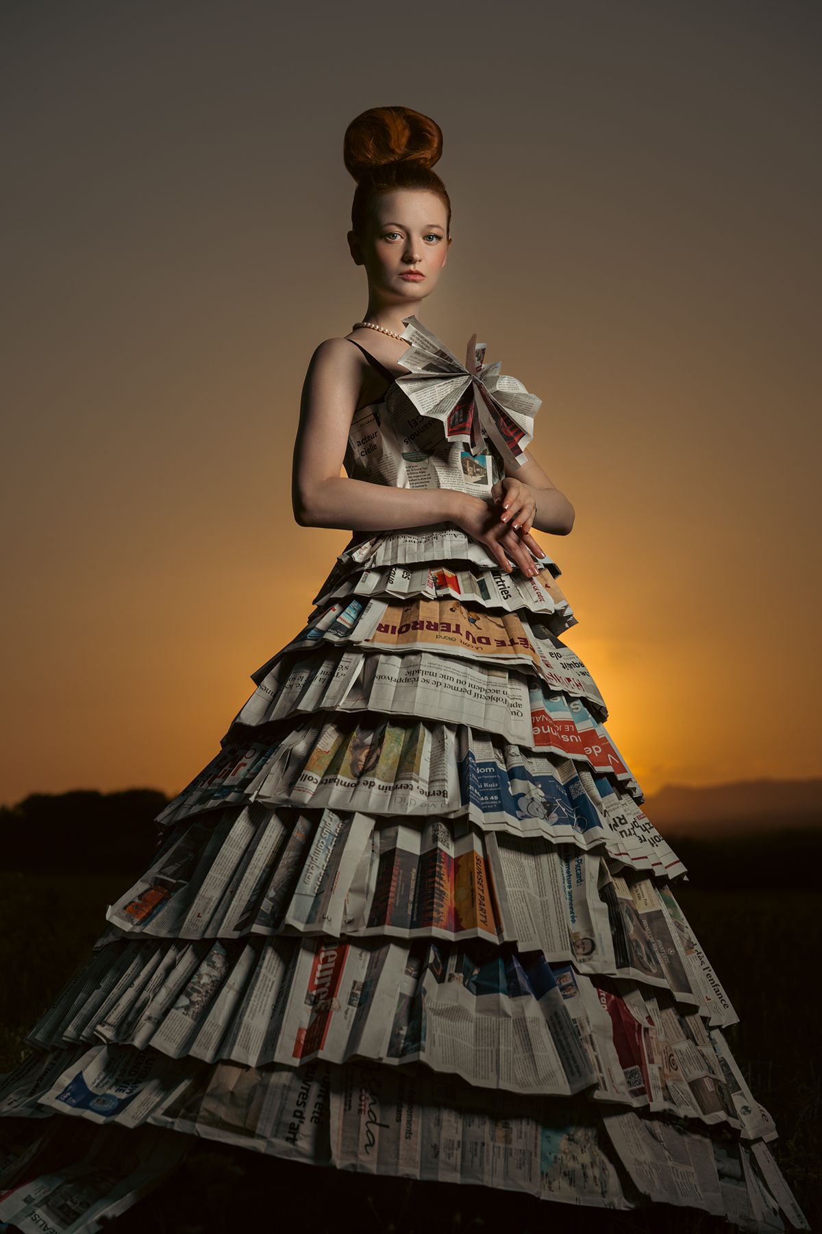 Stéphanie Vanden Berghe Turns Newspapers into Art 1 Worn stories 2