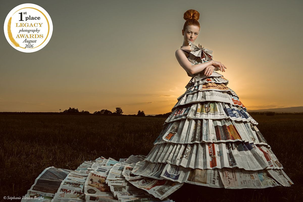 Stéphanie Vanden Berghe Turns Newspapers into Art 4 Worn stories SVB